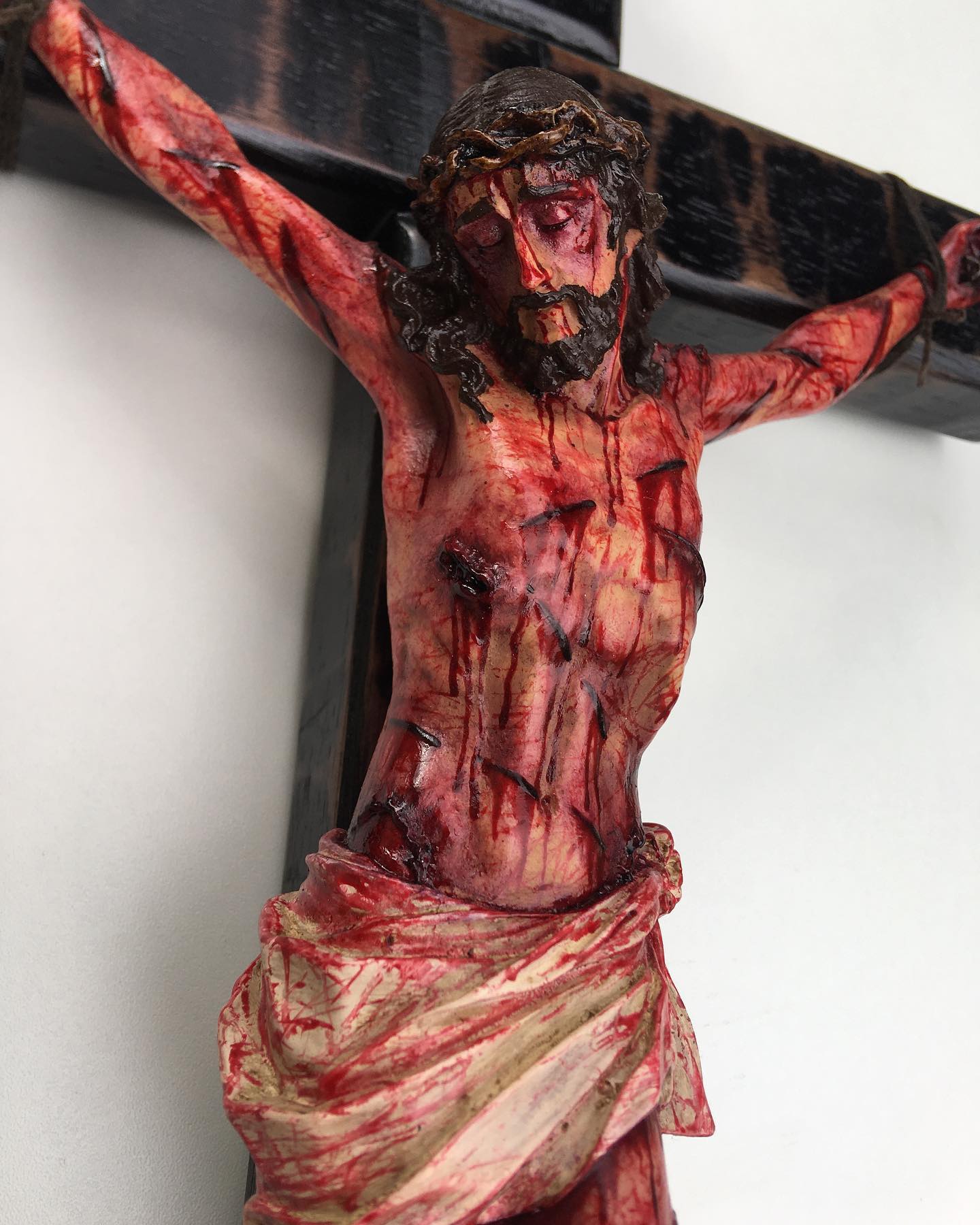 ✝️Handmade - Realistic Crucifix Christ